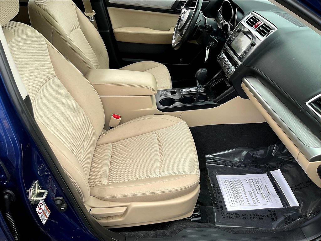 Used 2017 Subaru Outback 2.5i Premium AWD/4WD image 29