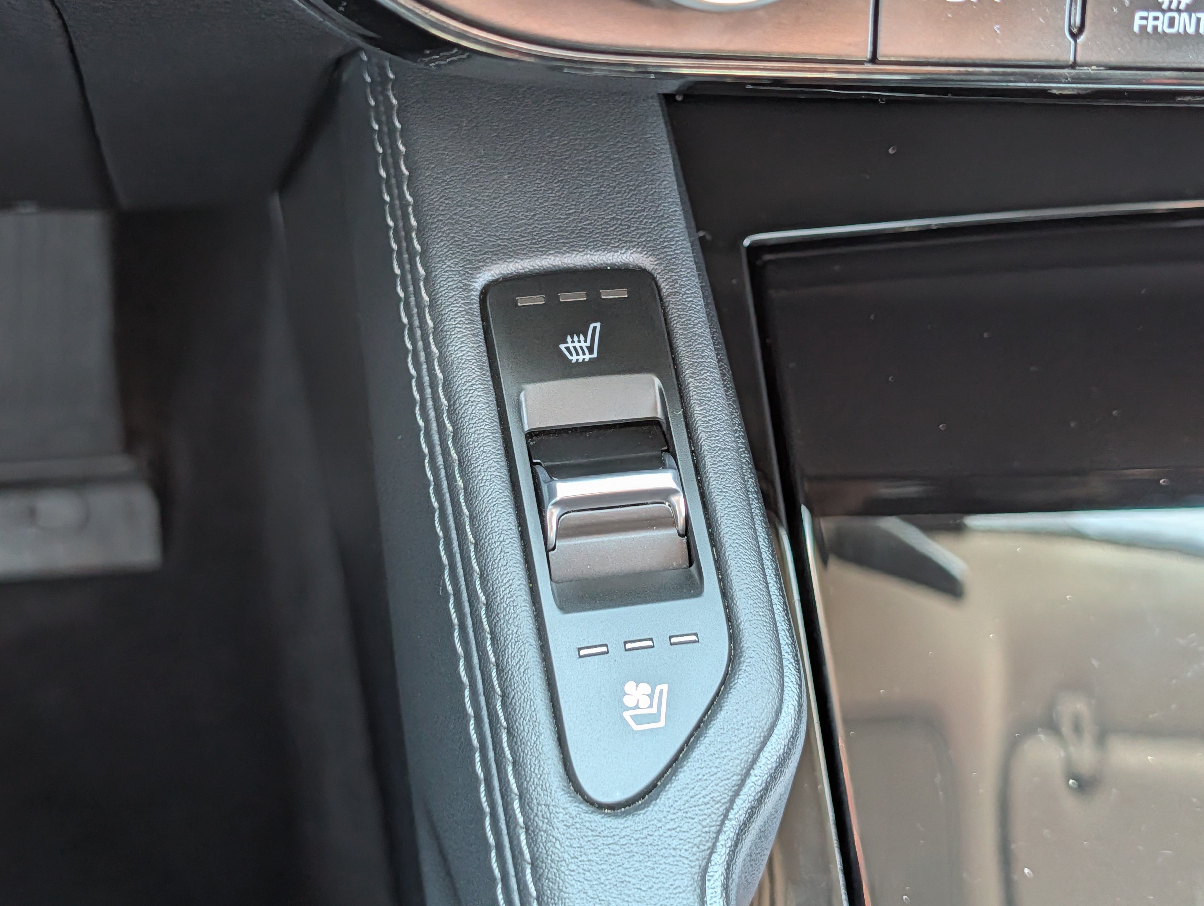 Used 2021 Kia Telluride EX w/ EX Premium Package AWD/4WD image 28