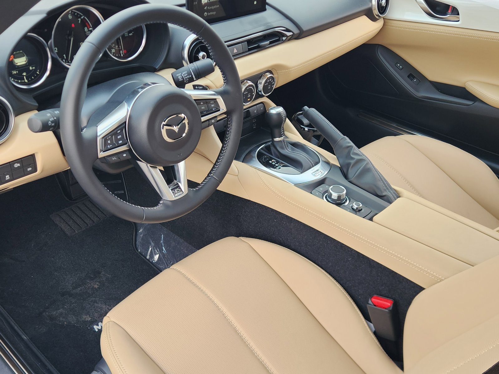New 2026 MAZDA MX-5 Miata Grand Touring RWD image 25