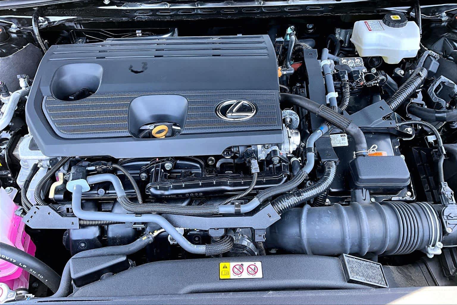 Used 2025 Lexus ES 300h w/ Premium Package FWD image 32