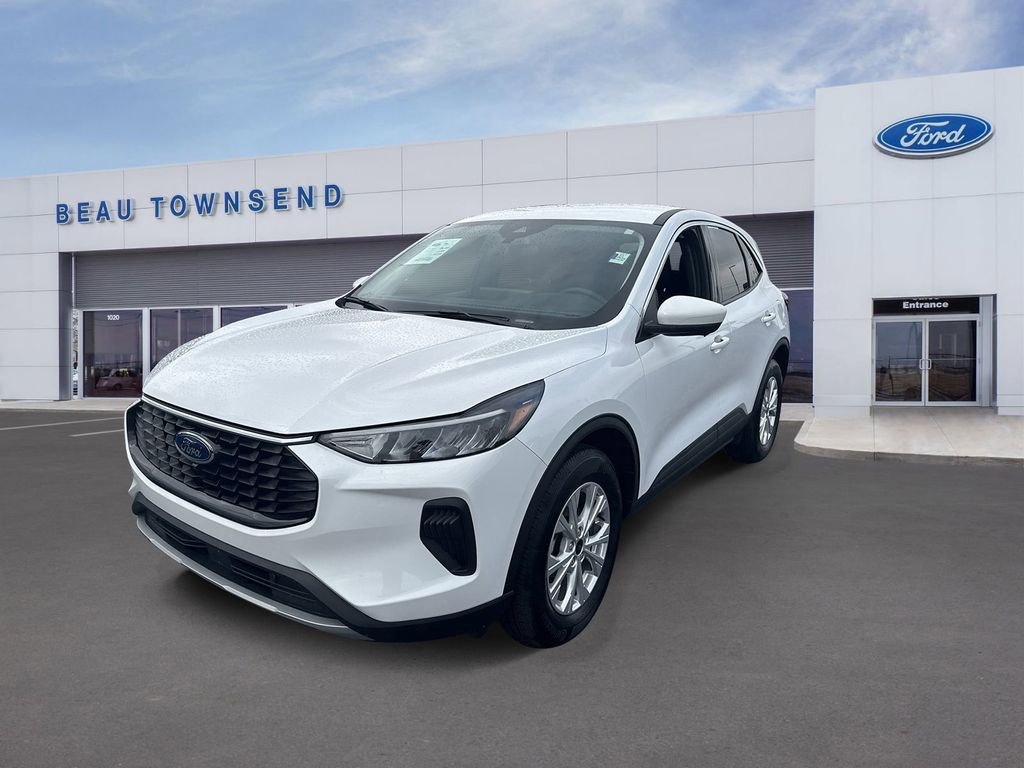 Certified 2023 Ford Escape Active w/ Tech Pack #2 image 3