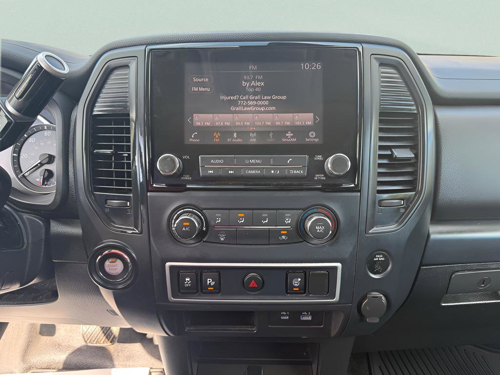 Used 2022 Nissan Titan S image 19