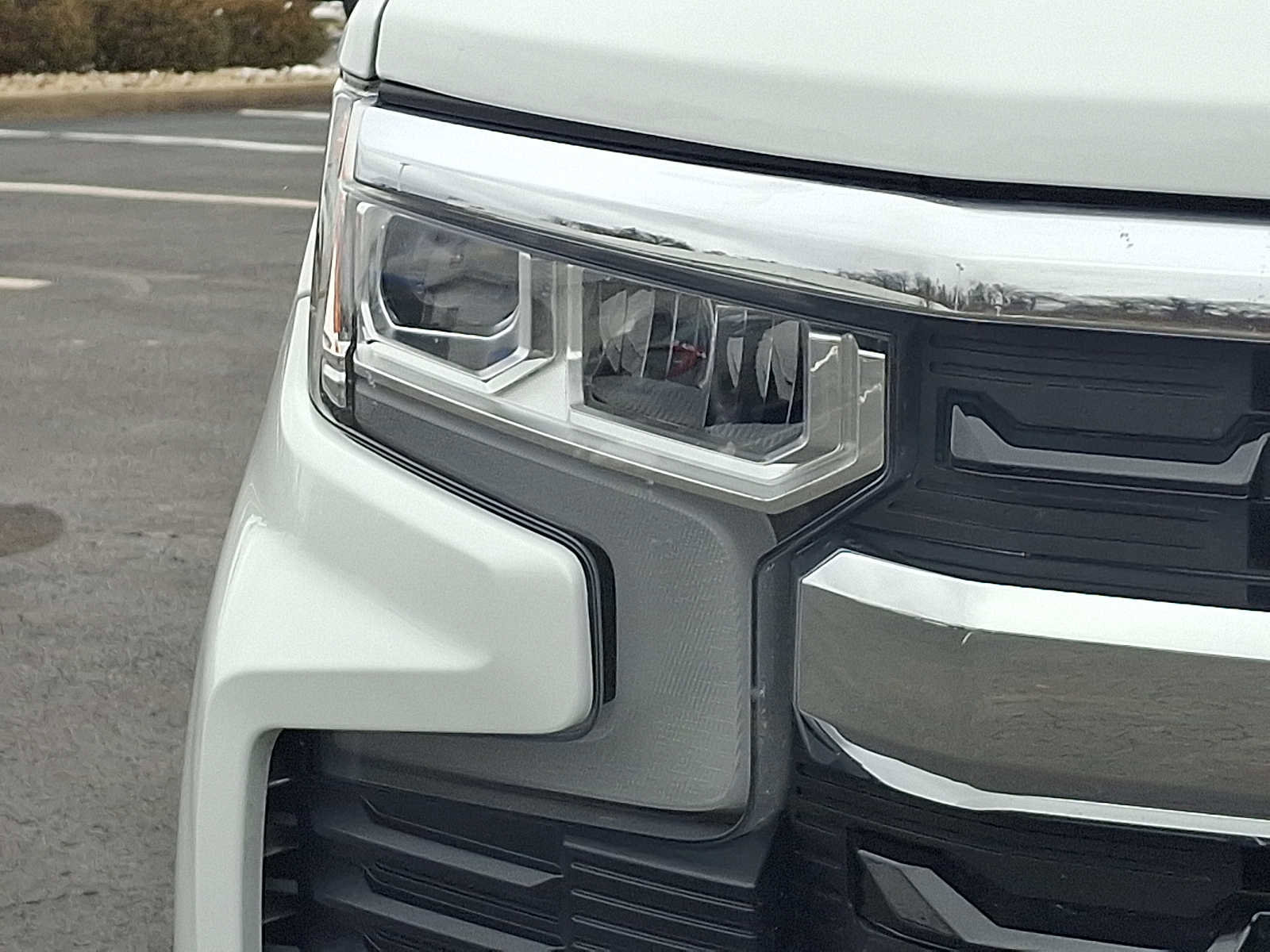 Used 2022 Chevrolet Silverado 1500 LT image 9