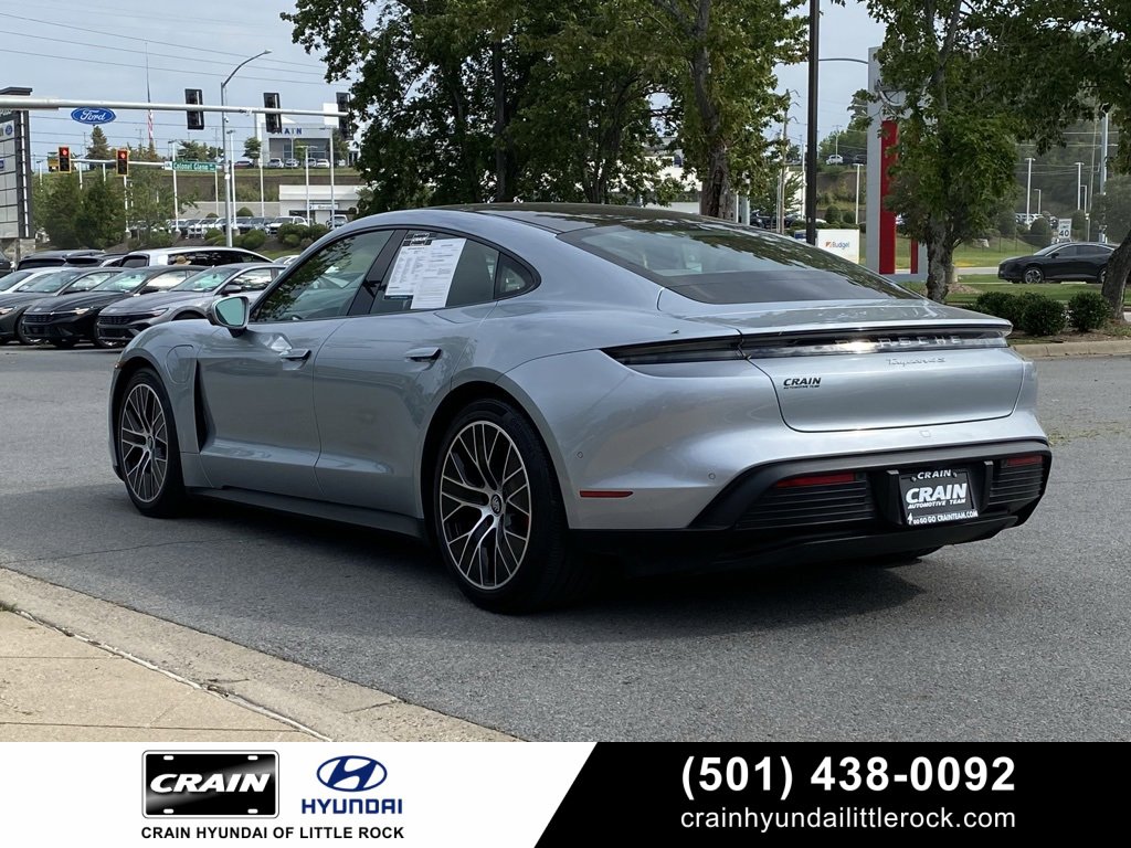 Used 2020 Porsche Taycan 4S w/ Premium Package image 3