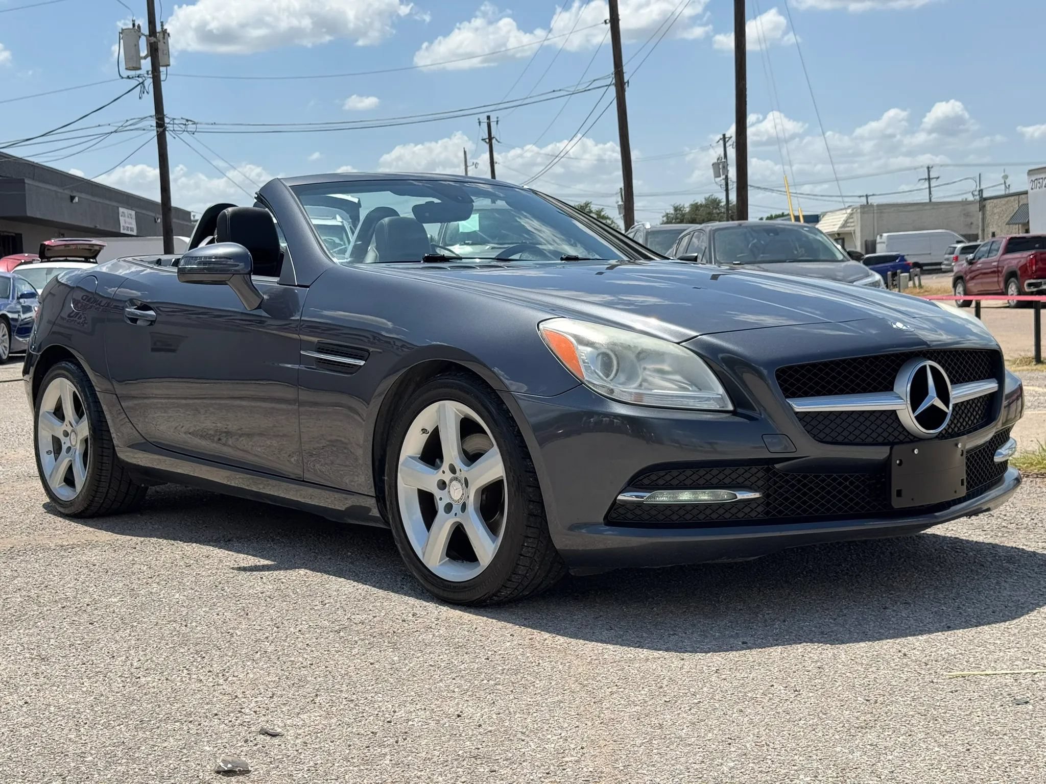 Used 2015 Mercedes-Benz SLK 250 image 17