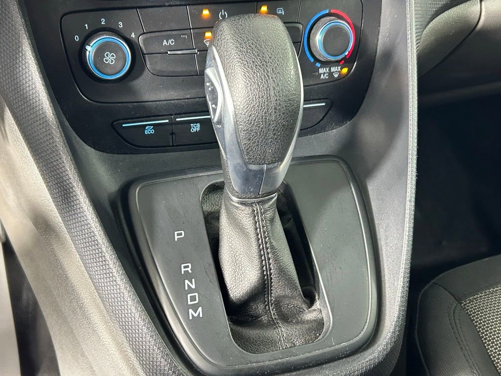Used 2022 Ford Transit Connect XL image 19