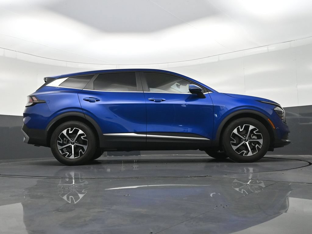 Used 2024 Kia Sportage EX FWD image 29