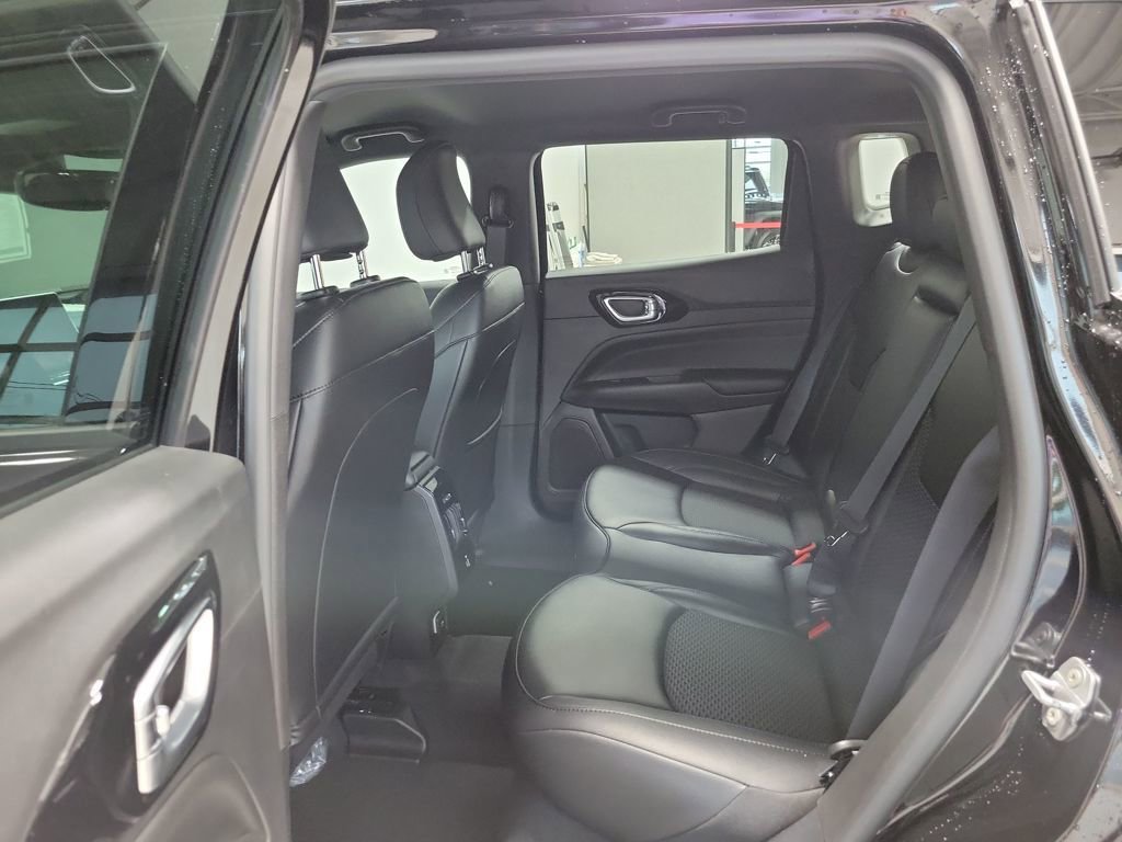 New 2026 Jeep Compass Latitude w/ Quick Order Package 29K image 8