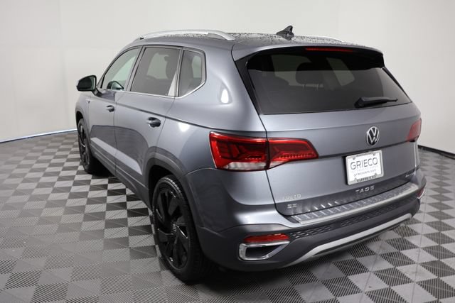 Used 2024 Volkswagen Taos SE w/ Panoramic Sunroof Package AWD/4WD image 6