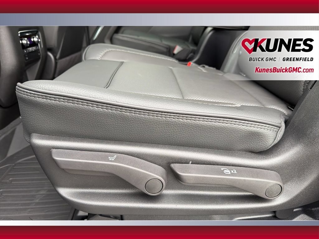 New 2026 GMC Yukon XL Denali w/ Sun & Power Step Package AWD/4WD image 32