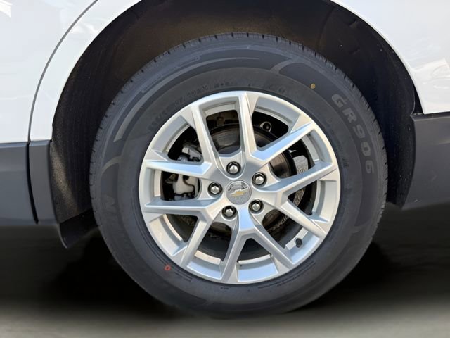 Used 2024 Chevrolet Equinox LT FWD image 42