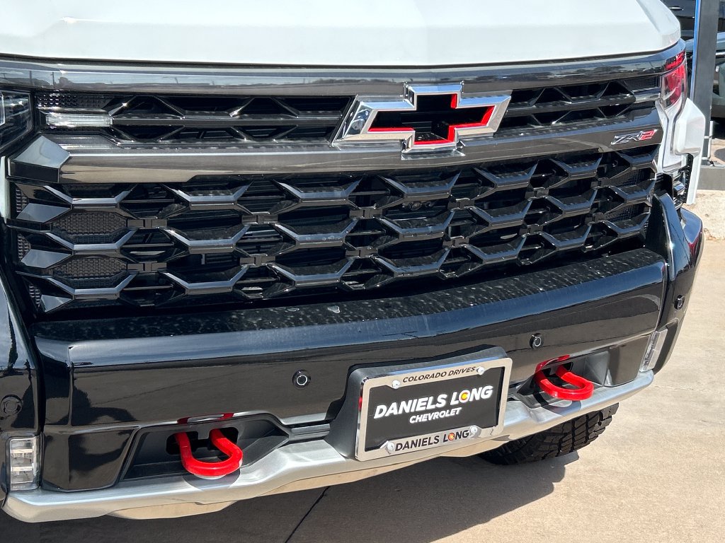 New 2026 Chevrolet Silverado 1500 ZR2 w/ LPO, Dark Essentials Package AWD/4WD image 24