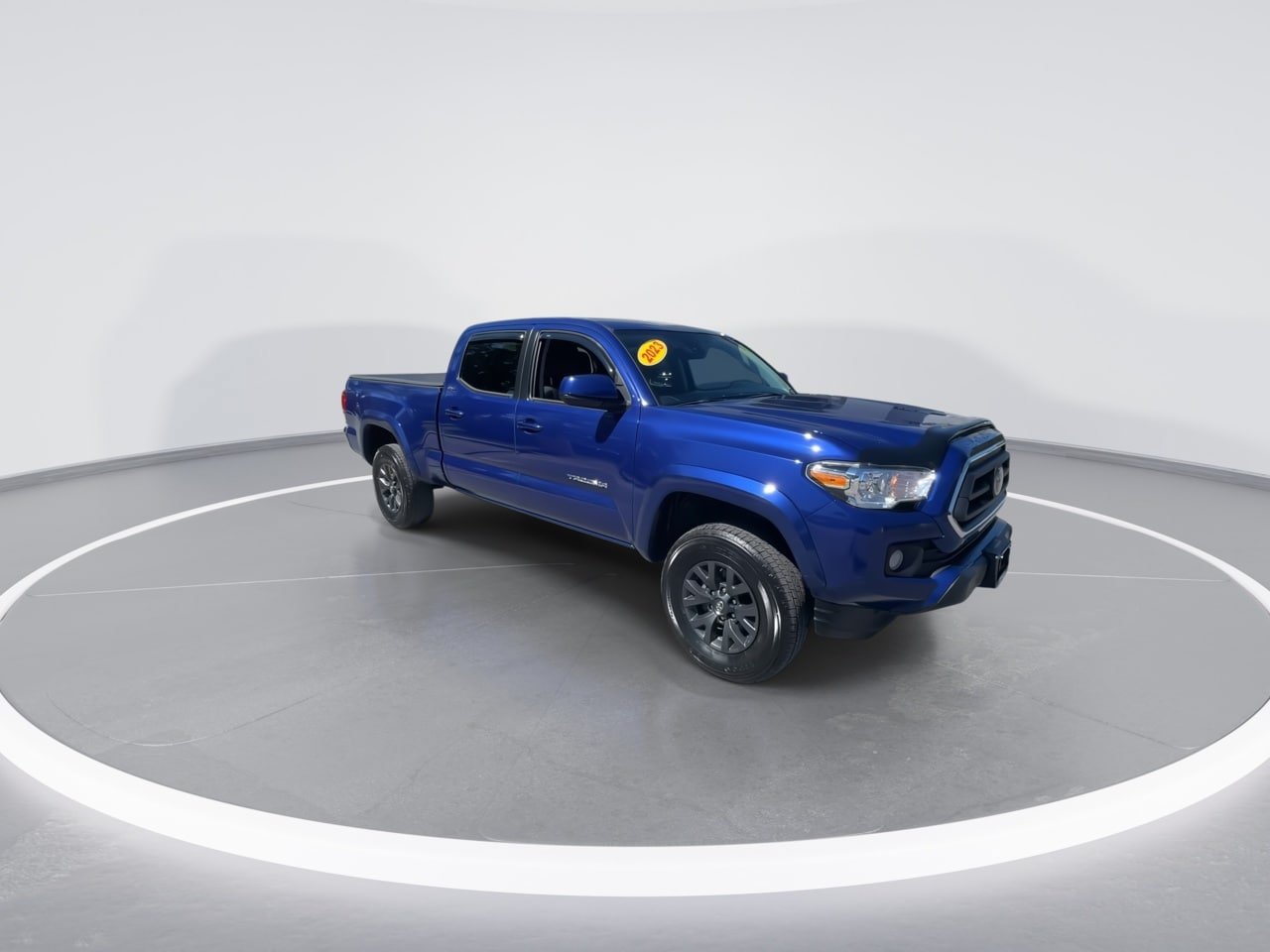 Used 2023 Toyota Tacoma SR5 AWD/4WD image 25
