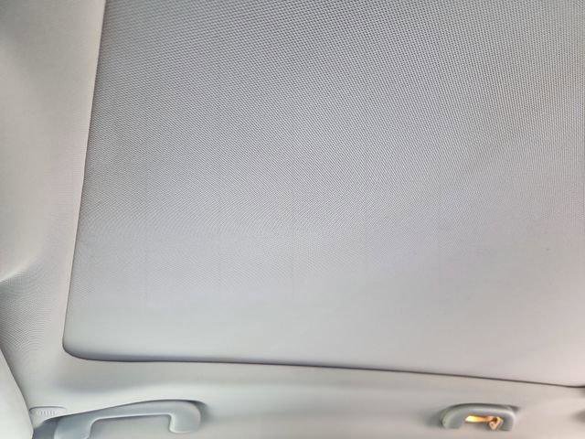 Used 2021 Jeep Compass Limited w/ Sun and Sound Group AWD/4WD image 30