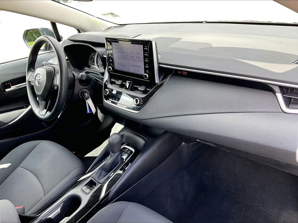 Used 2020 Toyota Corolla LE FWD image 14