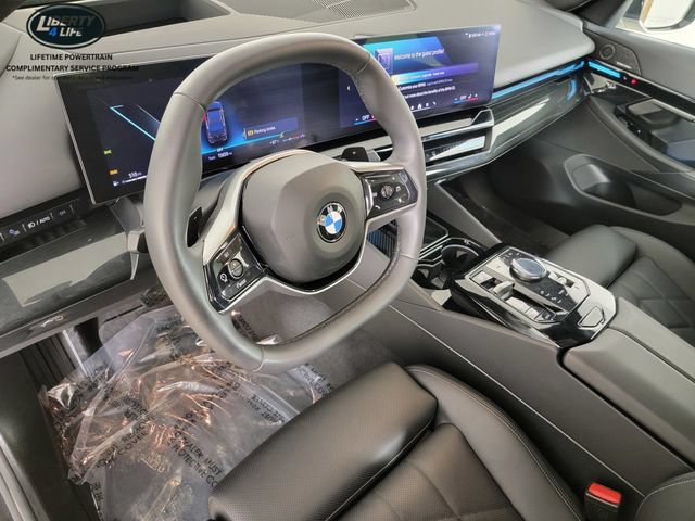 Used 2026 BMW 530i xDrive AWD/4WD image 12