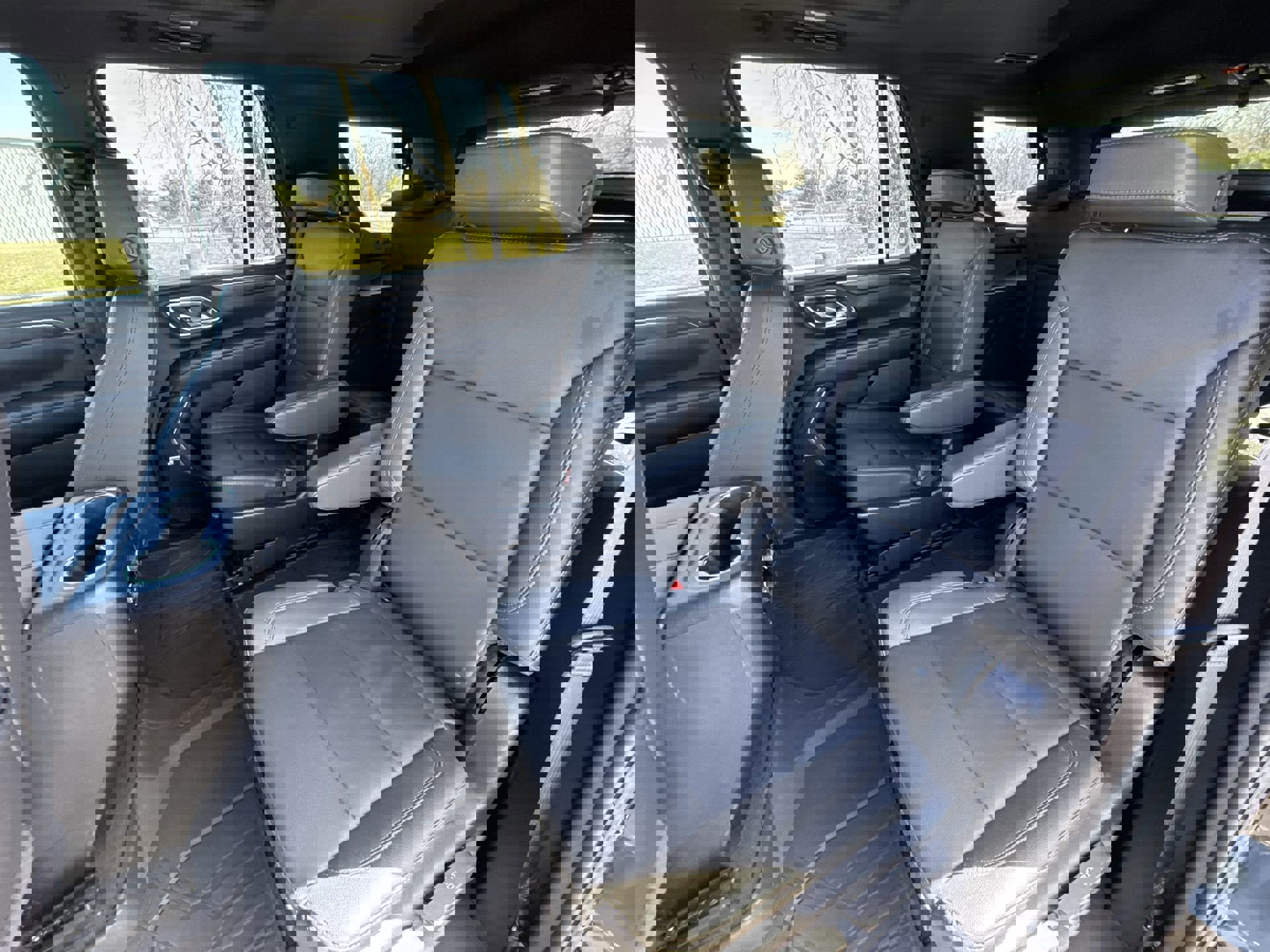 Certified 2024 Chevrolet Tahoe Z71 w/ Luxury Package image 23