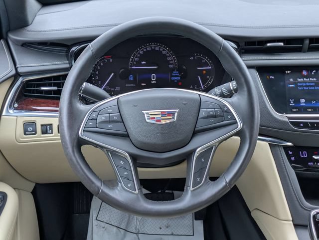 Used 2017 Cadillac XT5 Premium Luxury AWD/4WD image 15