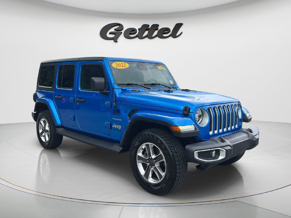 Used 2022 Jeep Wrangler Unlimited Sahara w/ LED Lighting Group AWD/4WD image 3