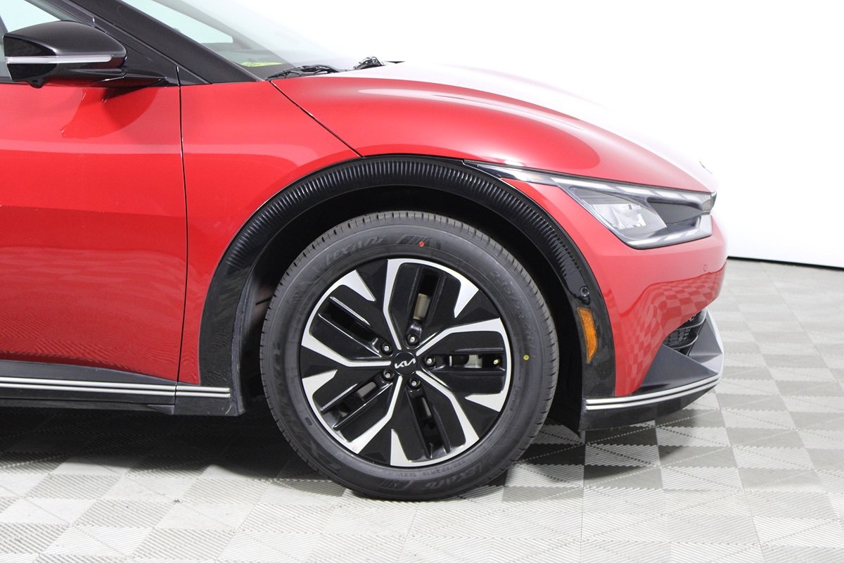 Used 2023 Kia EV6 Wind w/ Wind Technology Package RWD image 8
