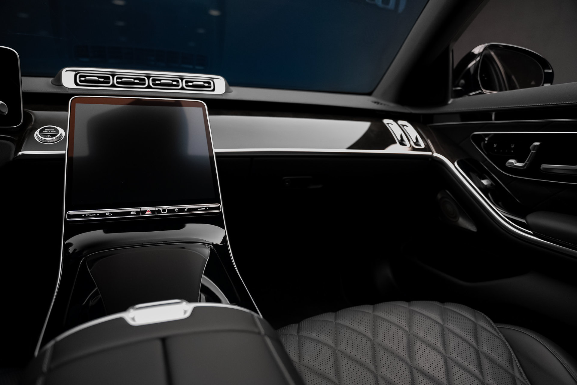 Used 2023 Mercedes-Benz S 580 4MATIC Sedan image 42