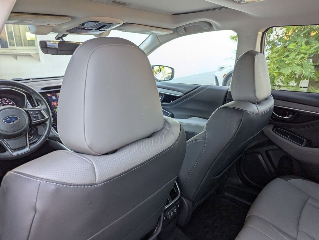 Used 2020 Subaru Outback Limited image 18