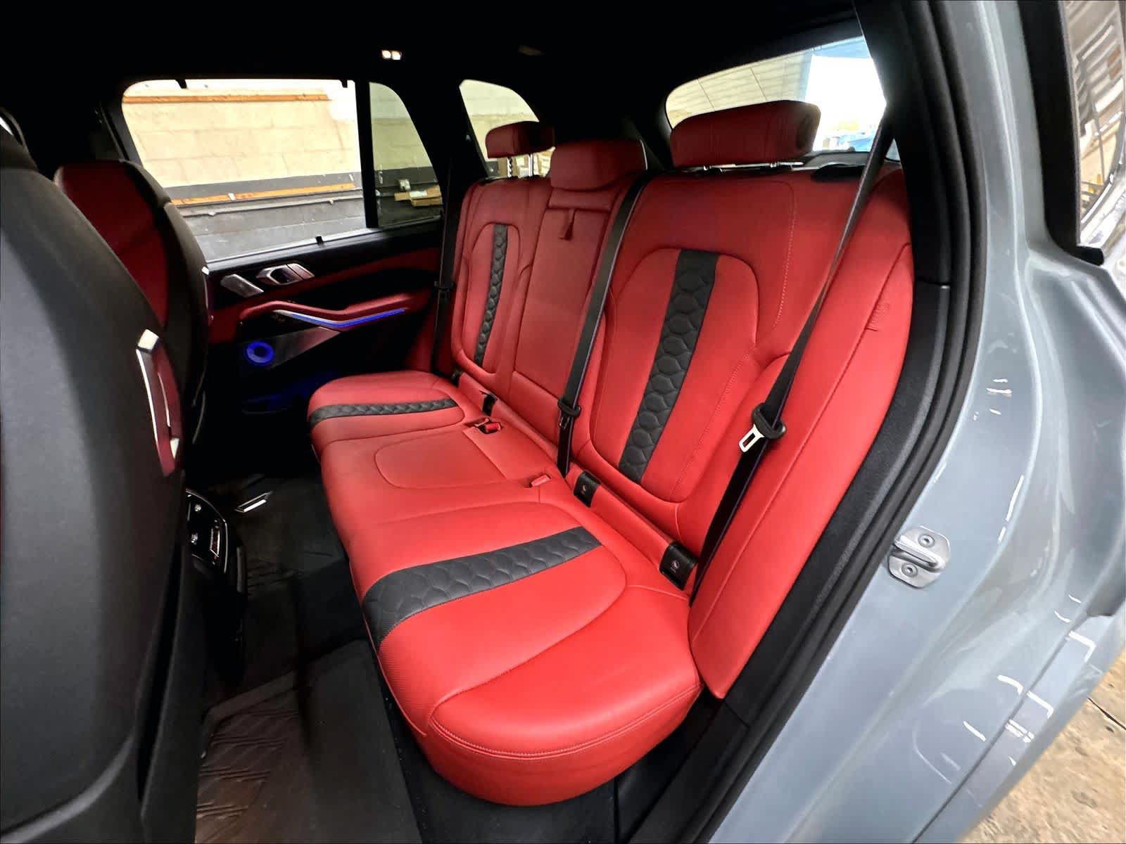 Used 2025 BMW X5 M Competition w/ Executive Package AWD/4WD image 28