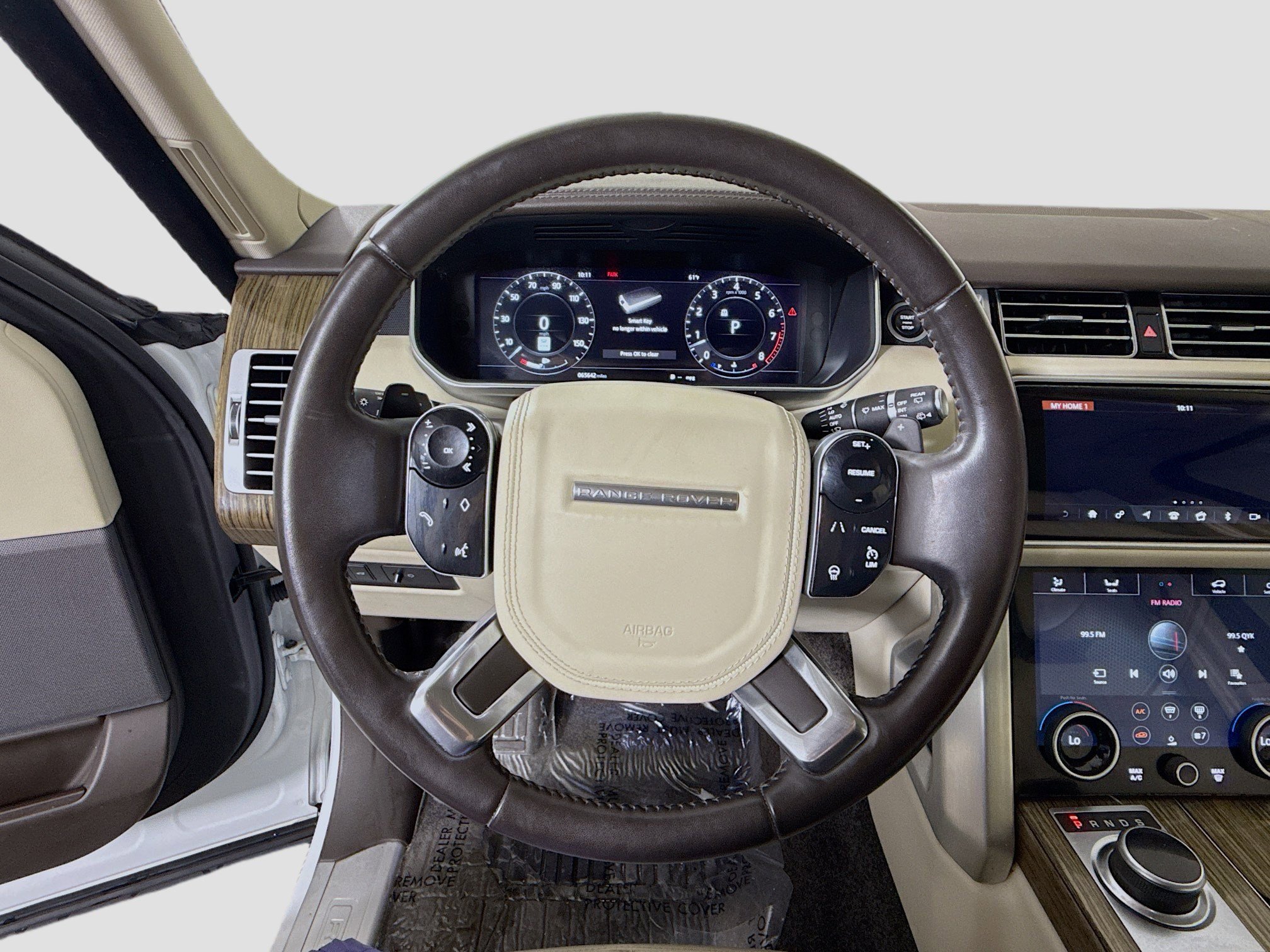Used 2020 Land Rover Range Rover HSE image 13