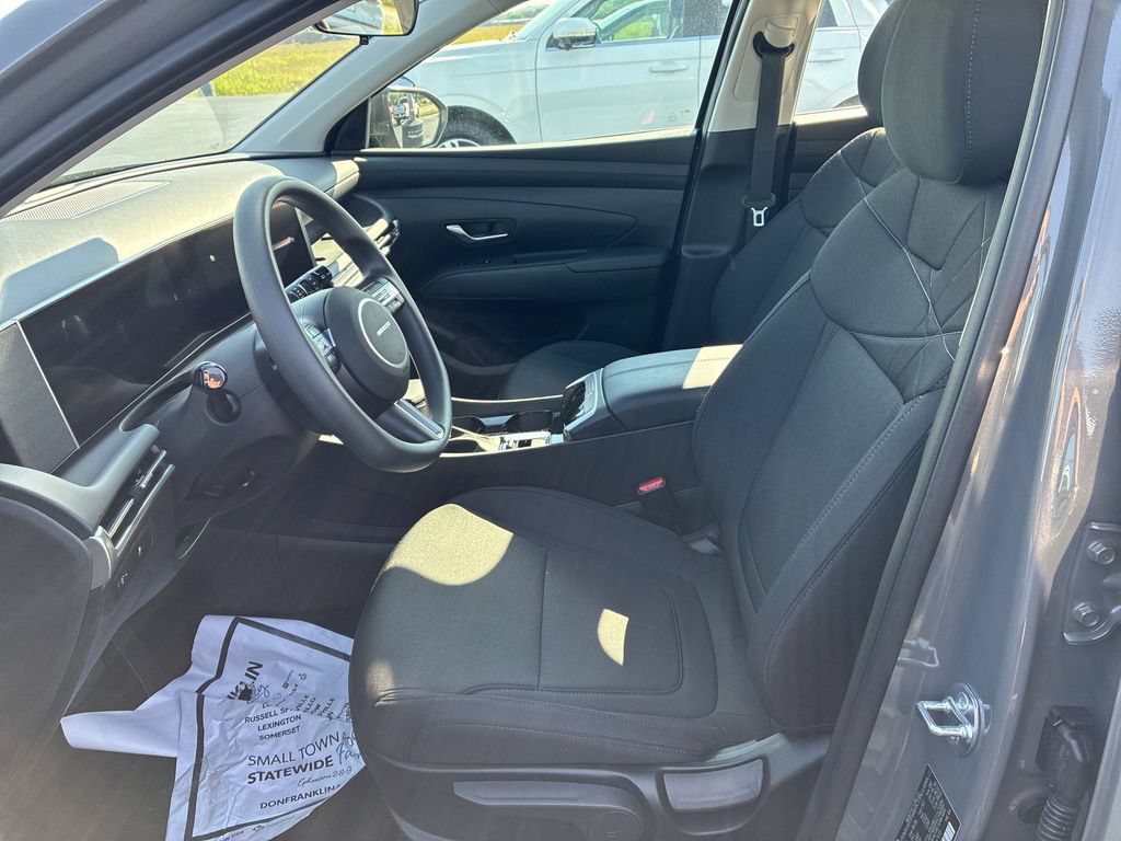 Used 2026 Hyundai Tucson SE AWD/4WD image 11