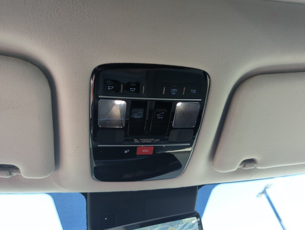 Used 2024 Hyundai Santa Fe Calligraphy FWD image 27