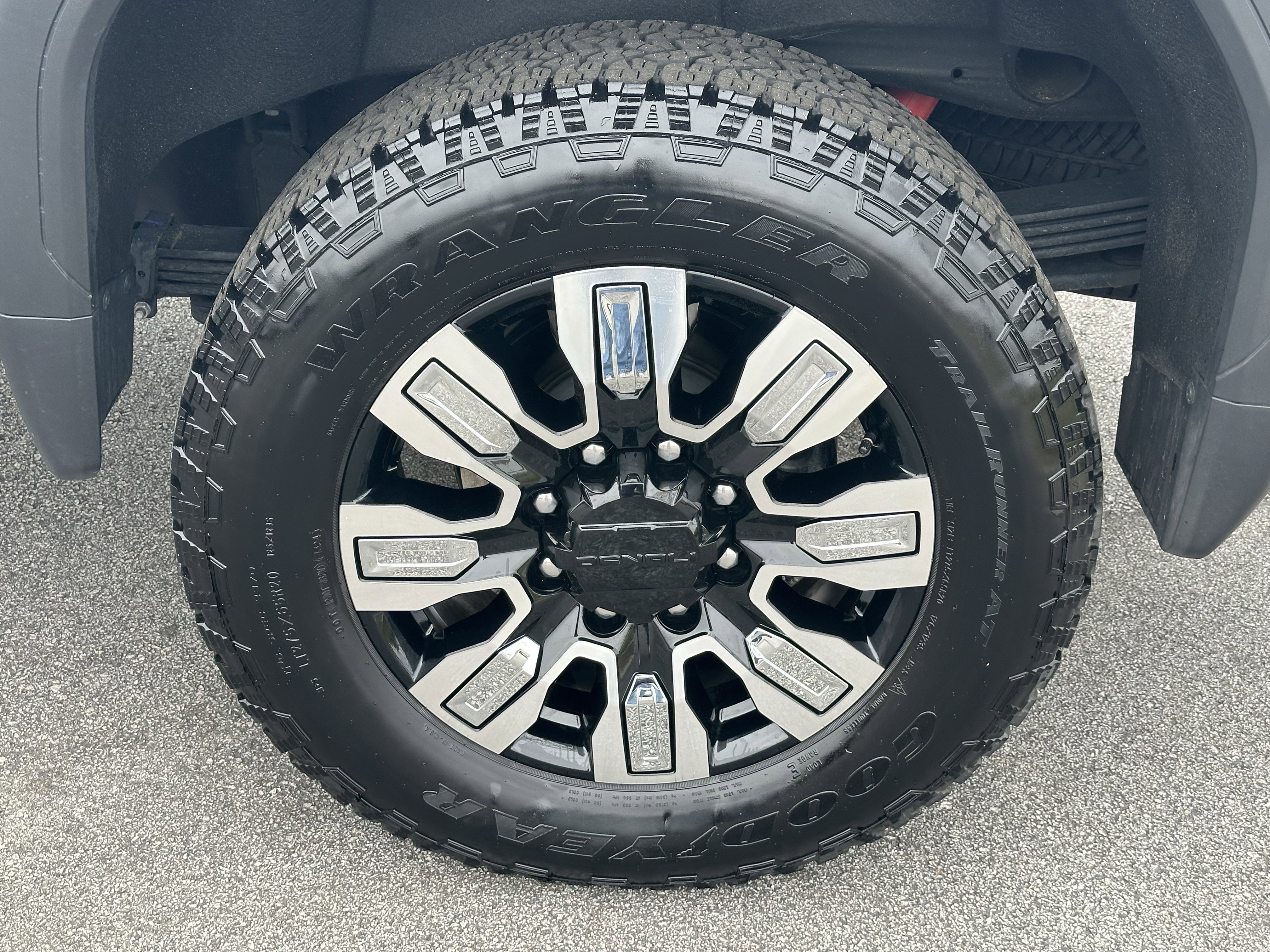 Used 2025 GMC Sierra 2500 Denali w/ Denali Reserve Package image 21