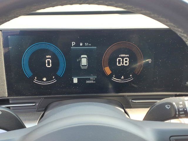 Used 2025 Hyundai Kona SEL FWD image 17