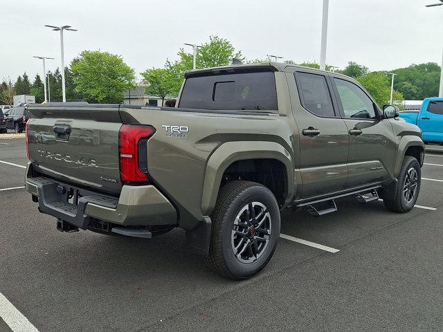 New 2026 Toyota Tacoma TRD Sport AWD/4WD image 6