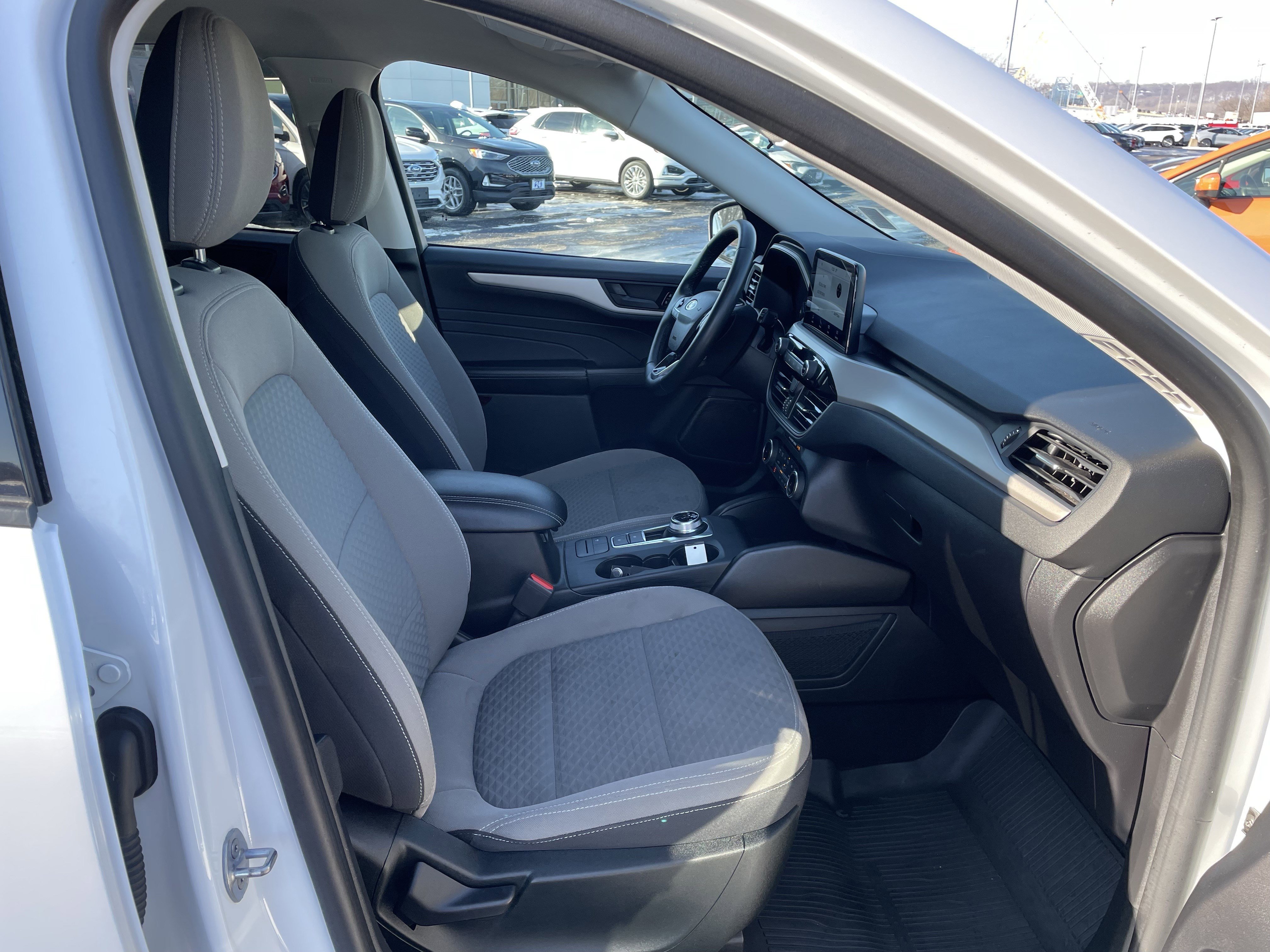 Used 2022 Ford Escape SE w/ Convenience Package image 34