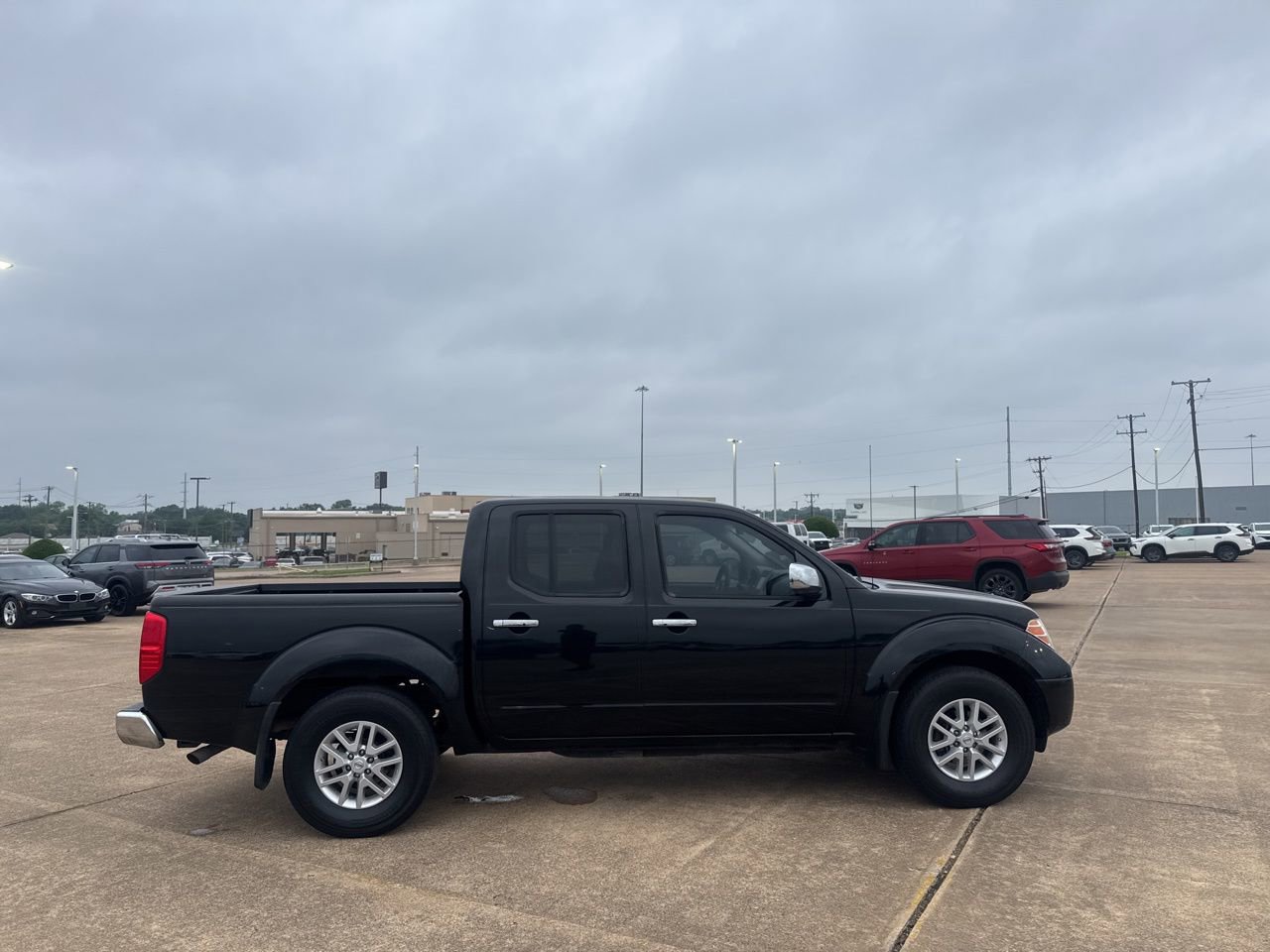 Used 2019 Nissan Frontier SV RWD image 24