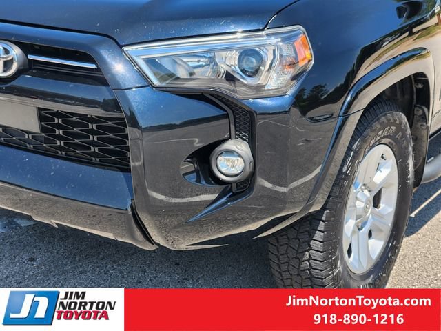 Used 2023 Toyota 4Runner SR5 Premium w/ Moonroof Package RWD image 11