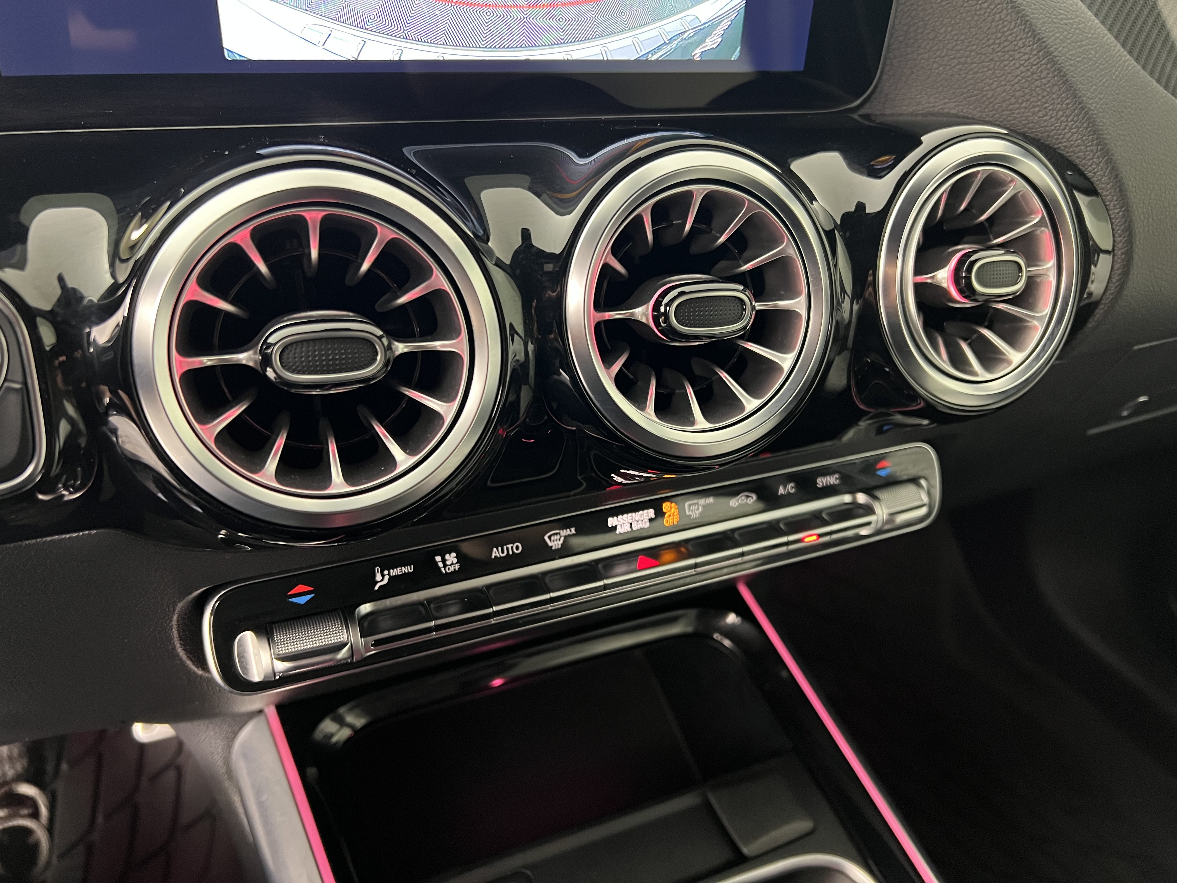 Certified 2022 Mercedes-Benz GLA 45 AMG 4MATIC image 30