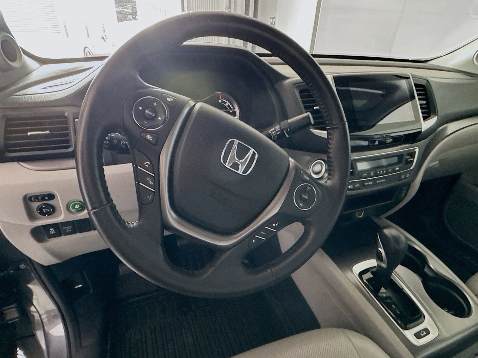 Used 2019 Honda Ridgeline RTL-T image 8
