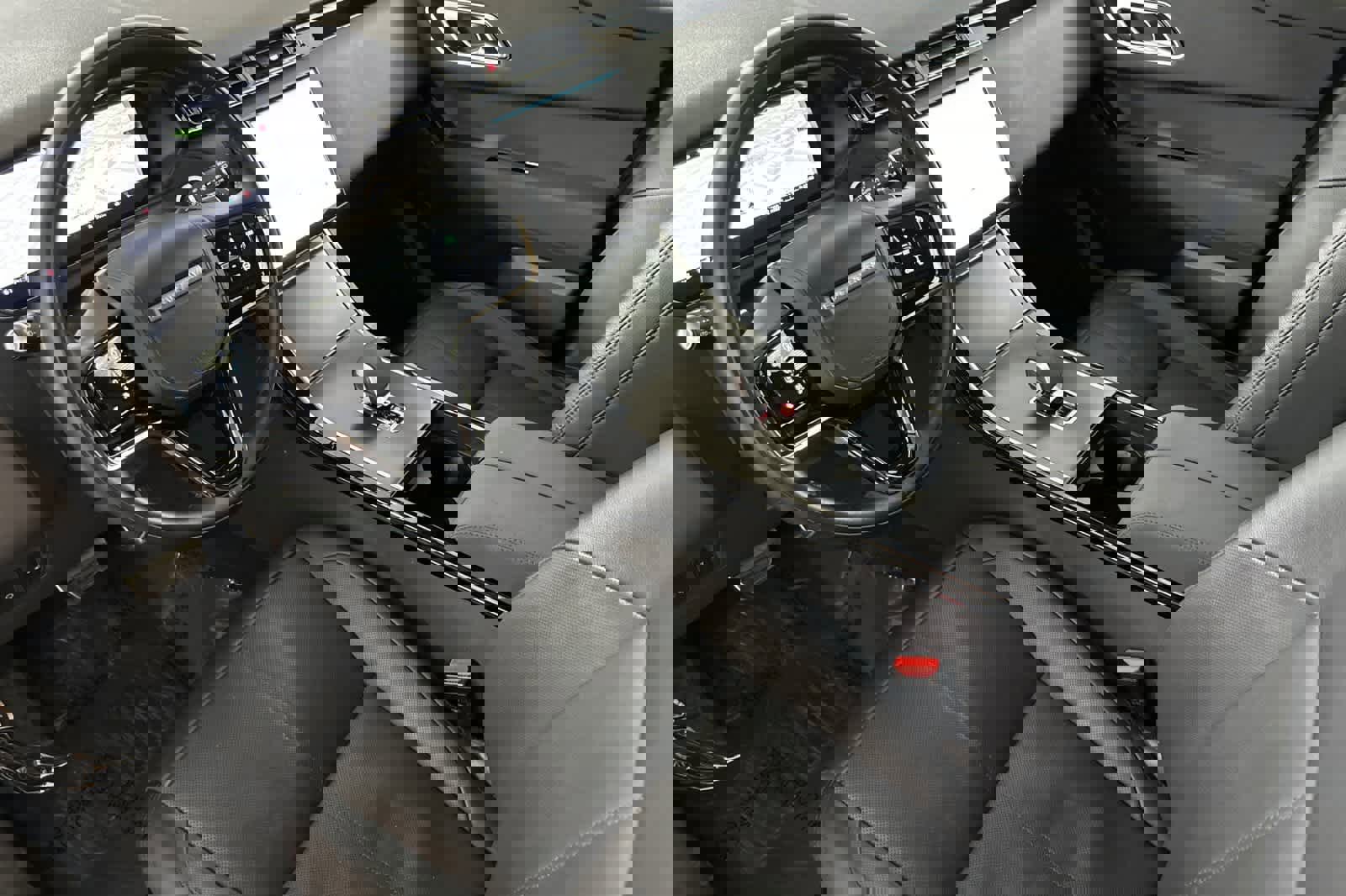 Used 2025 Land Rover Range Rover Velar Dynamic SE image 11