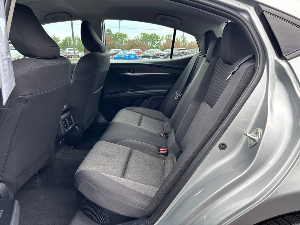 Used 2025 Toyota Camry LE FWD image 16
