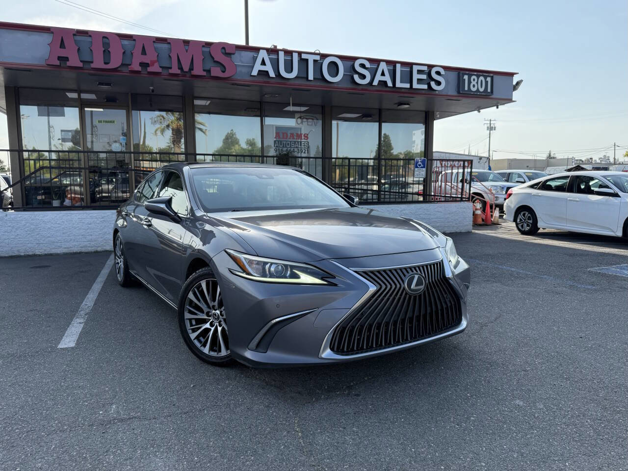Used 2019 Lexus ES 350 w/ Premium Package