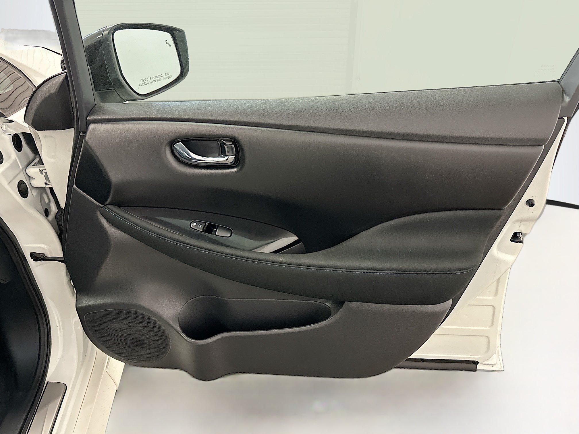Used 2025 Nissan Leaf SV Plus FWD image 33