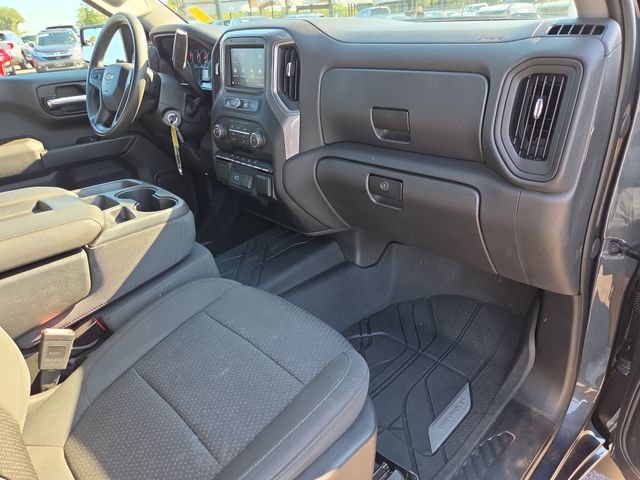 Used 2020 Chevrolet Silverado 1500 Custom w/ Custom Value Package AWD/4WD image 29