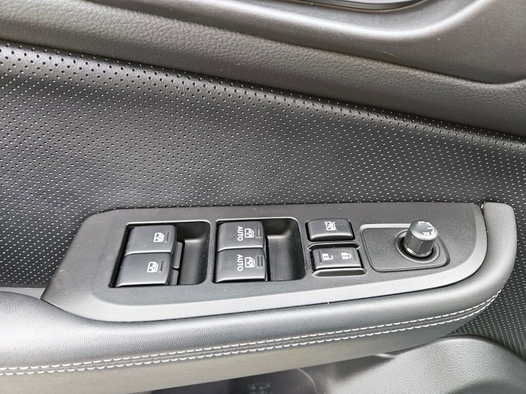 Used 2016 Subaru Outback 2.5i Limited image 25