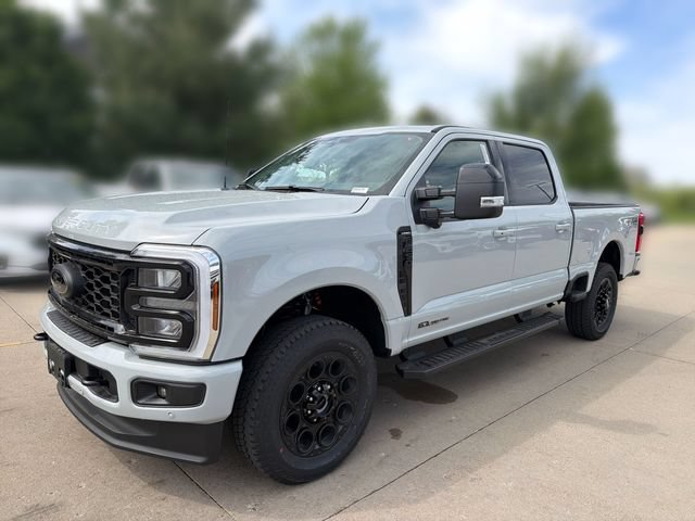 New 2026 Ford F250 Lariat w/ Black Appearance Package AWD/4WD image 10