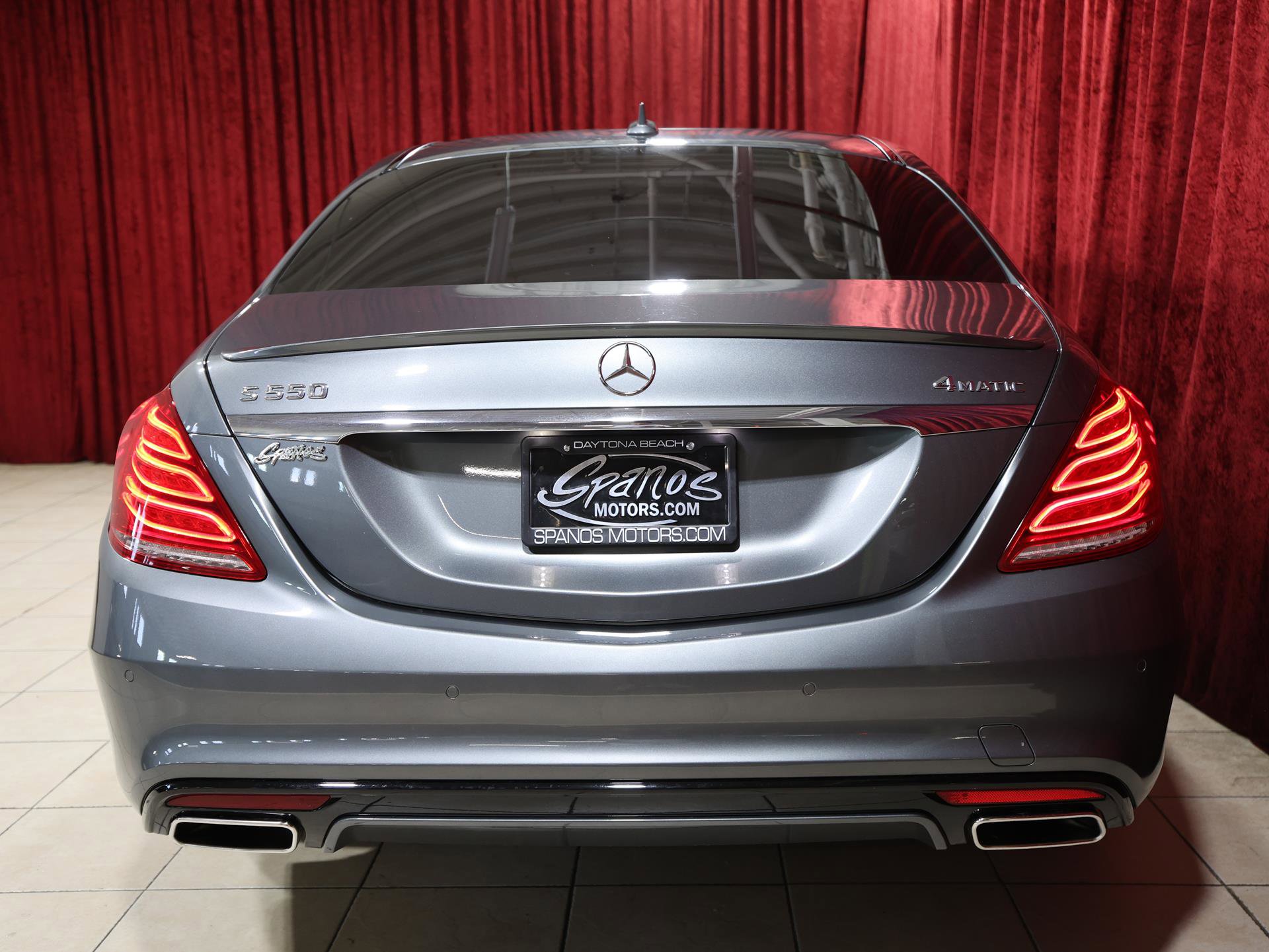 Used 2016 Mercedes-Benz S 550 4MATIC Sedan image 10