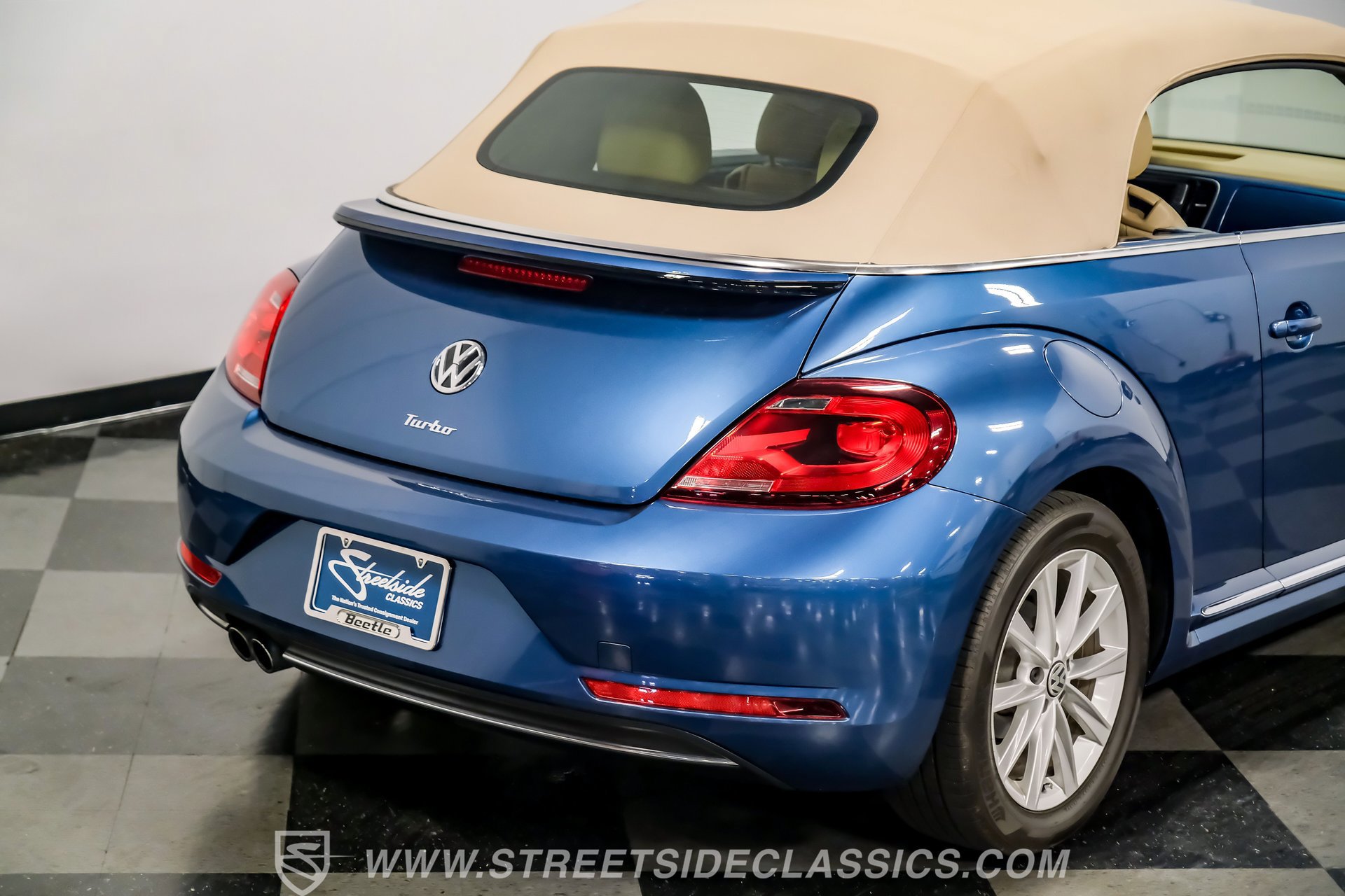Used 2019 Volkswagen Beetle 2.0T Final Edition SEL image 26