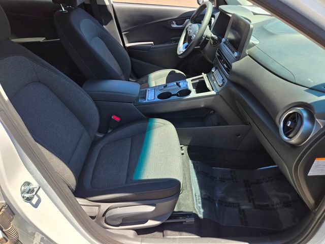 Used 2023 Hyundai Kona SE FWD image 20