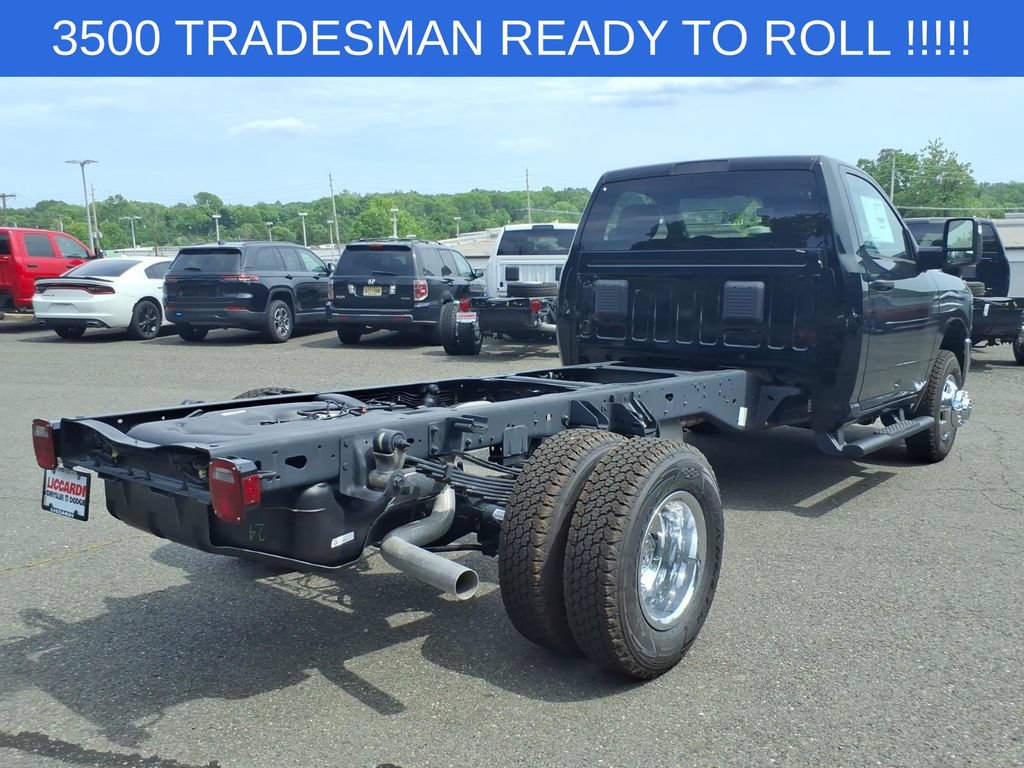 New 2026 RAM 3500 Tradesman w/ Chrome Appearance Group A AWD/4WD image 6