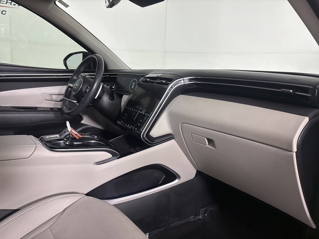 Used 2024 Hyundai Tucson Limited FWD image 34
